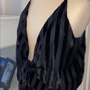 HOUSE OF HARLOW BLACK VELOUR BODYSUIT